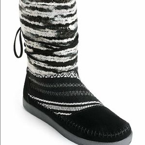 Toms Nepal Boots